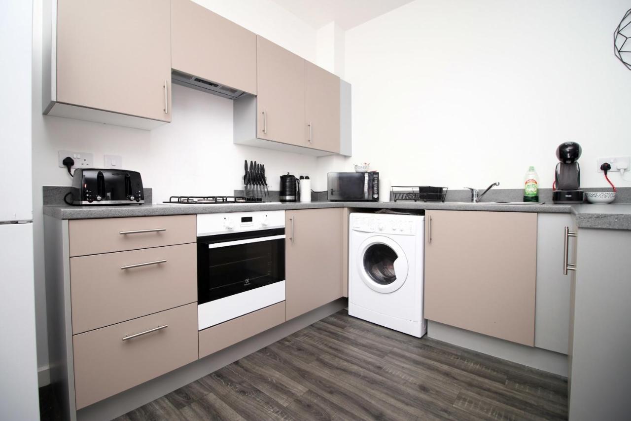 Beachview By Mia Living Close To Beach, Free Parking, Modern 2 Bedroom Apartment Barry Eksteriør bilde