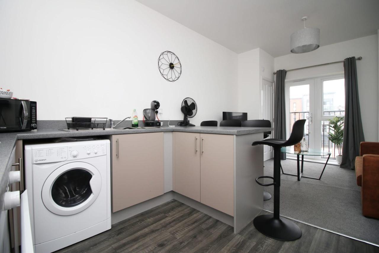 Beachview By Mia Living Close To Beach, Free Parking, Modern 2 Bedroom Apartment Barry Eksteriør bilde